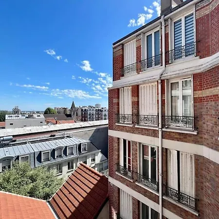 Charming Apartment Paris